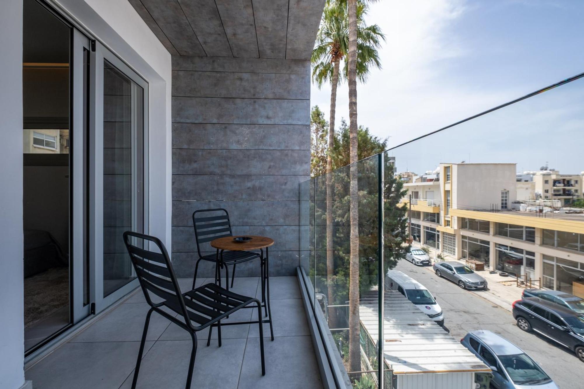 Georgiana Suites Larnaca Extérieur photo