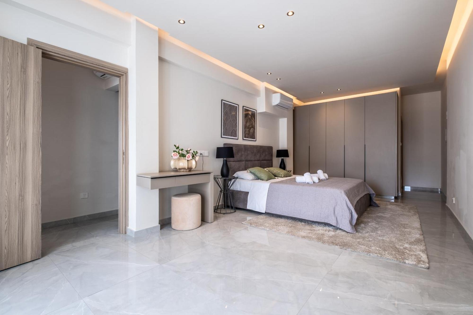 Georgiana Suites Larnaca Extérieur photo