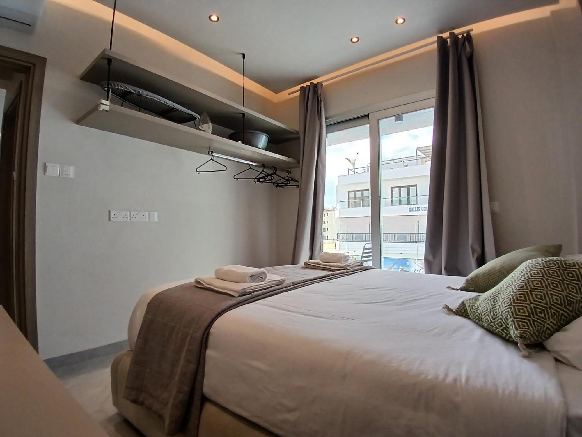 Georgiana Suites Larnaca Chambre photo