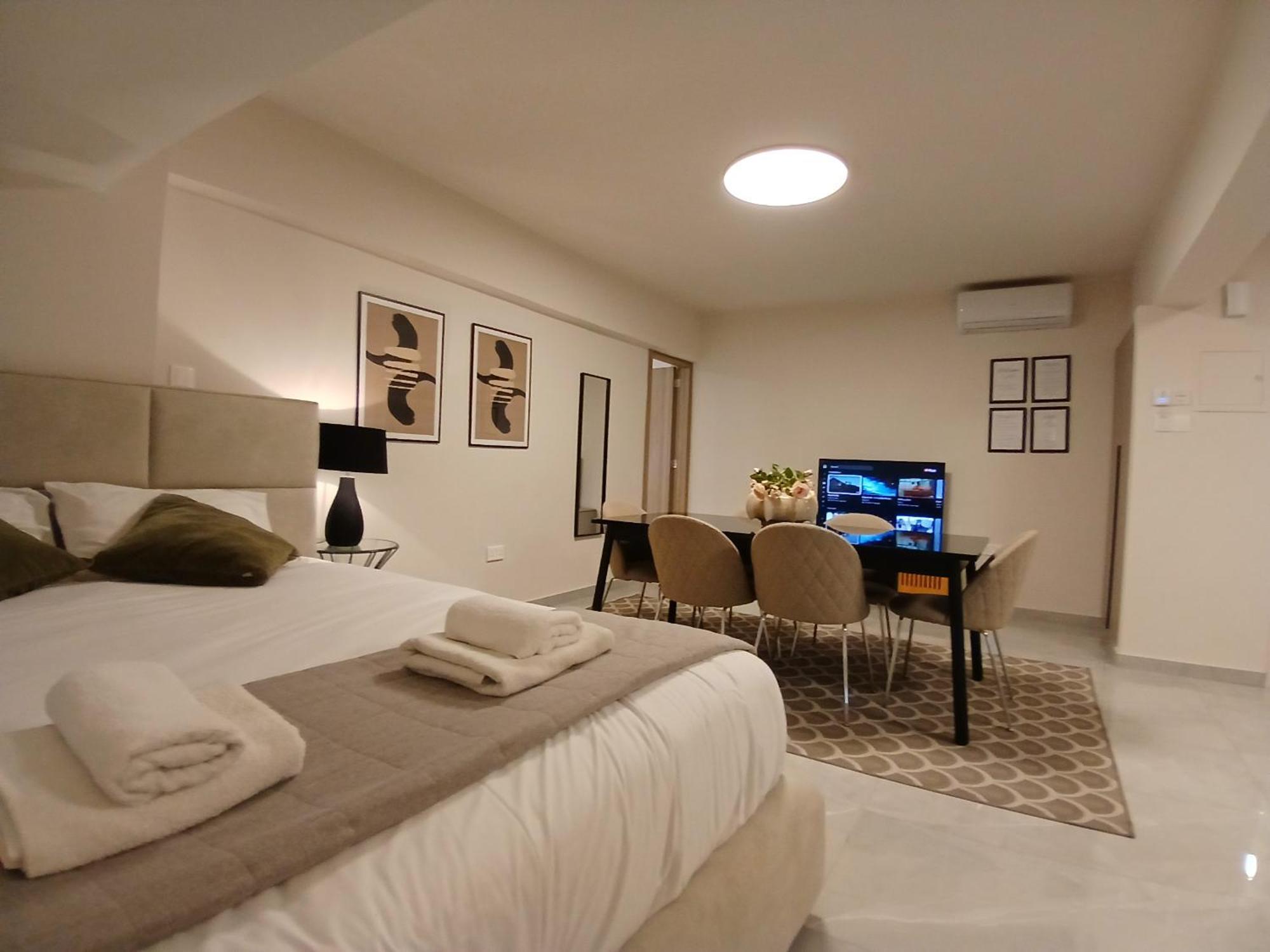 Georgiana Suites Larnaca Extérieur photo