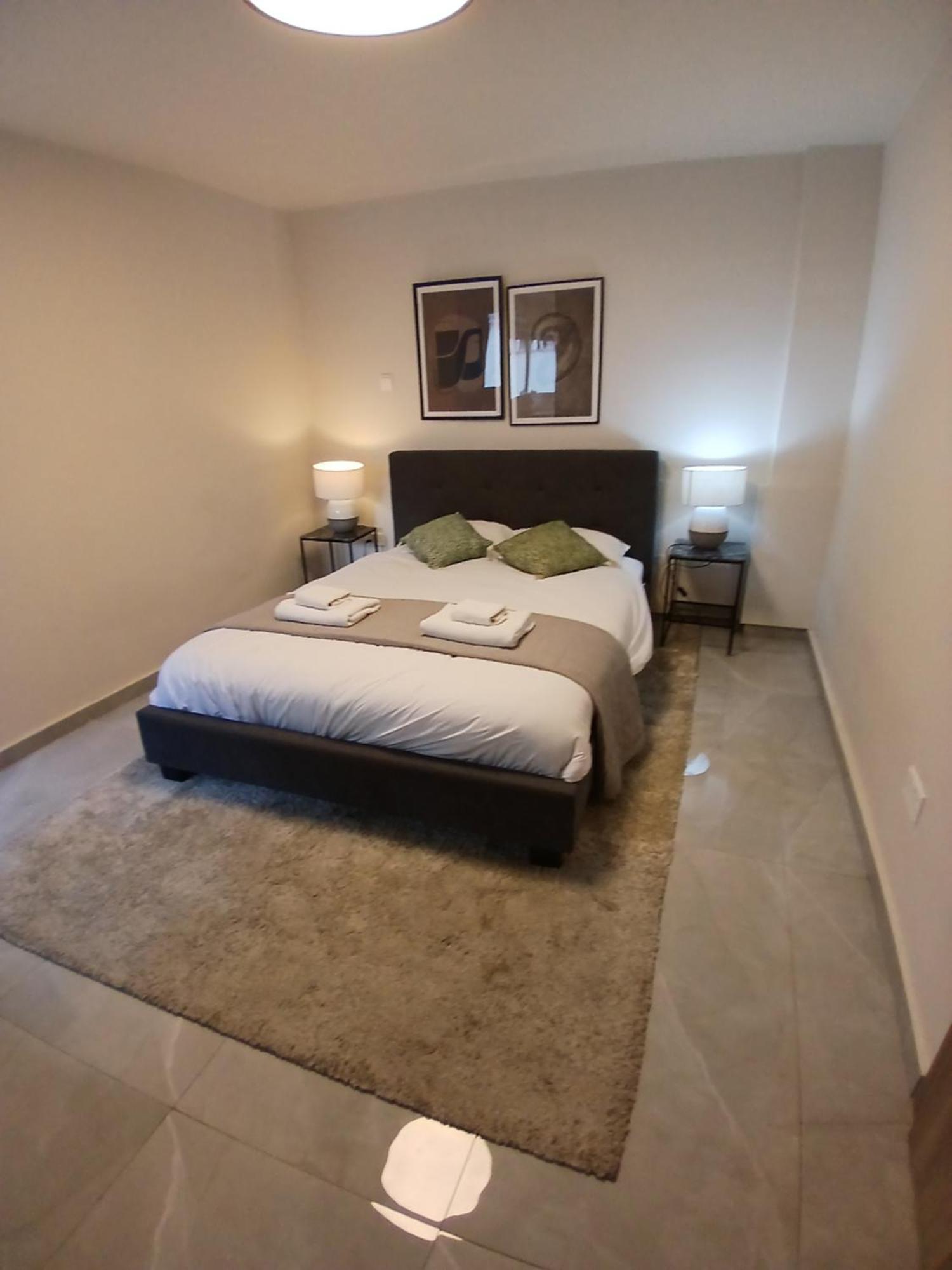 Georgiana Suites Larnaca Chambre photo